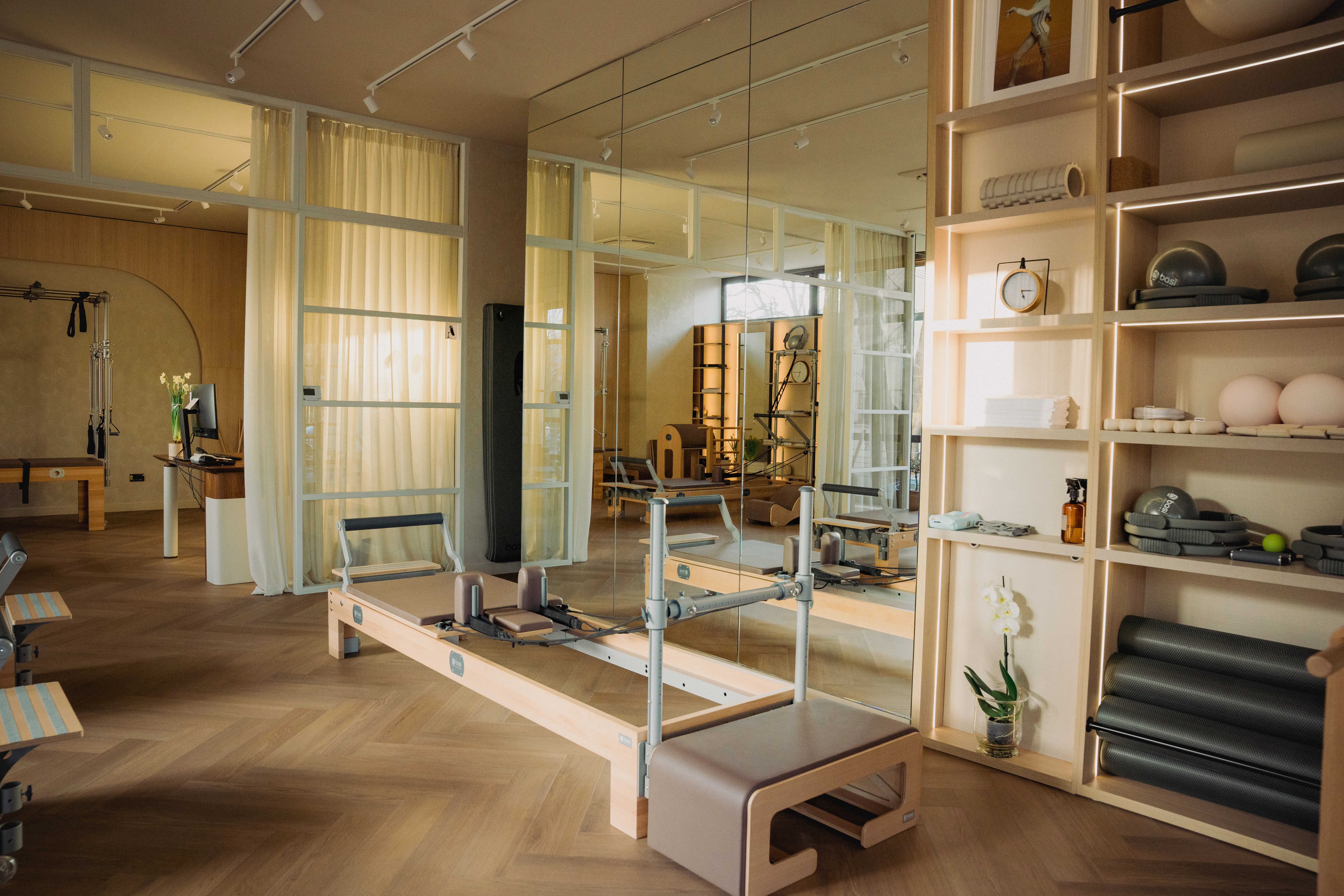 Aparate BASI la Studio Tei 29
